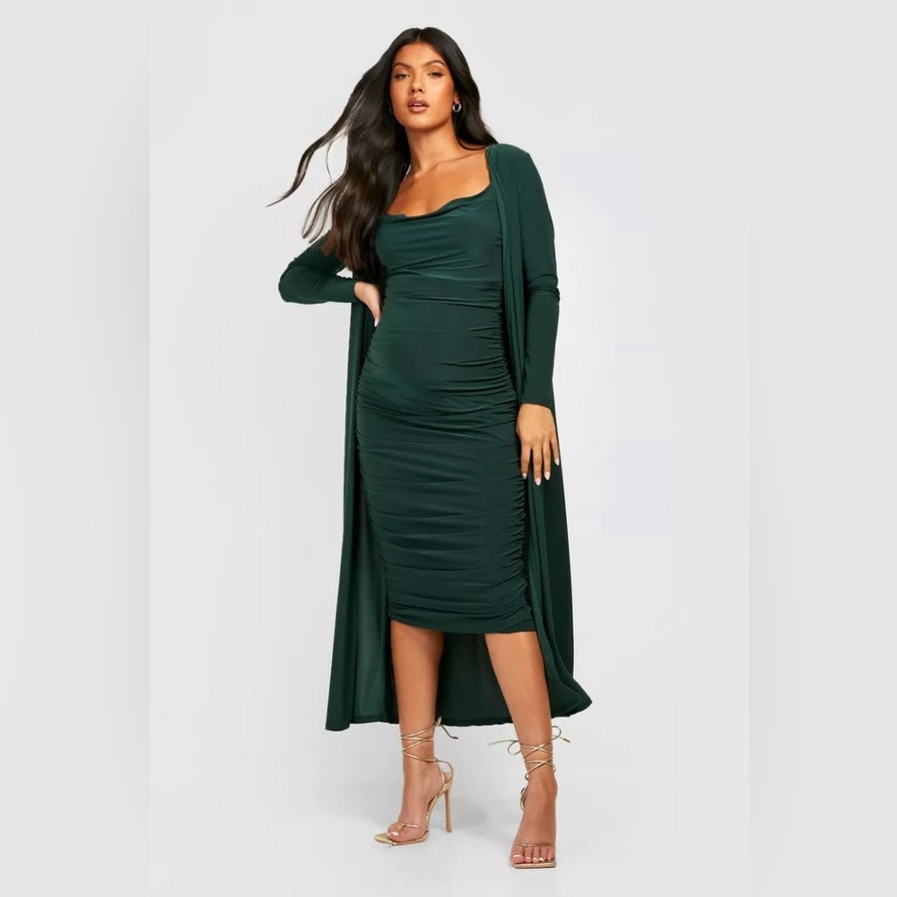 Boohoo emerald green maternity set